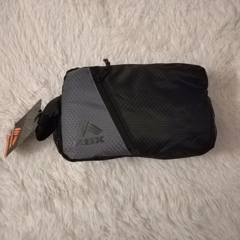 🔥3/$70 🎉HP🎉 *NWT* RBX Men's Travel Toiletry Bag